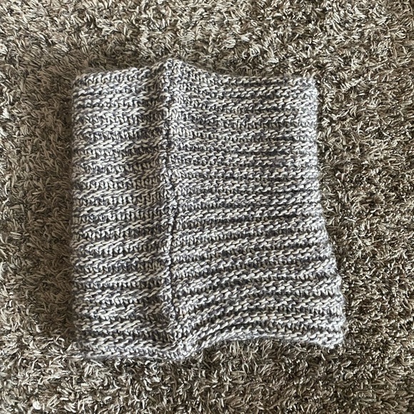 FRAAS Scarff - Picture 2 of 2